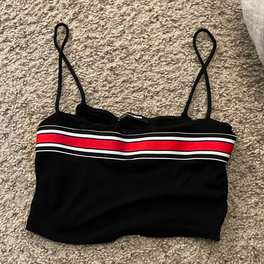 Crop top